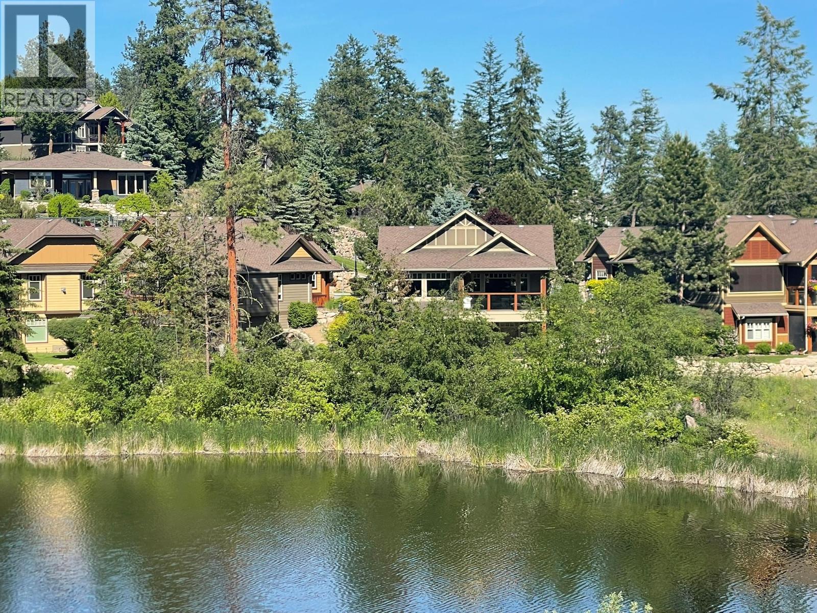 27 Birdie Lake Drive Unit# 4, Vernon