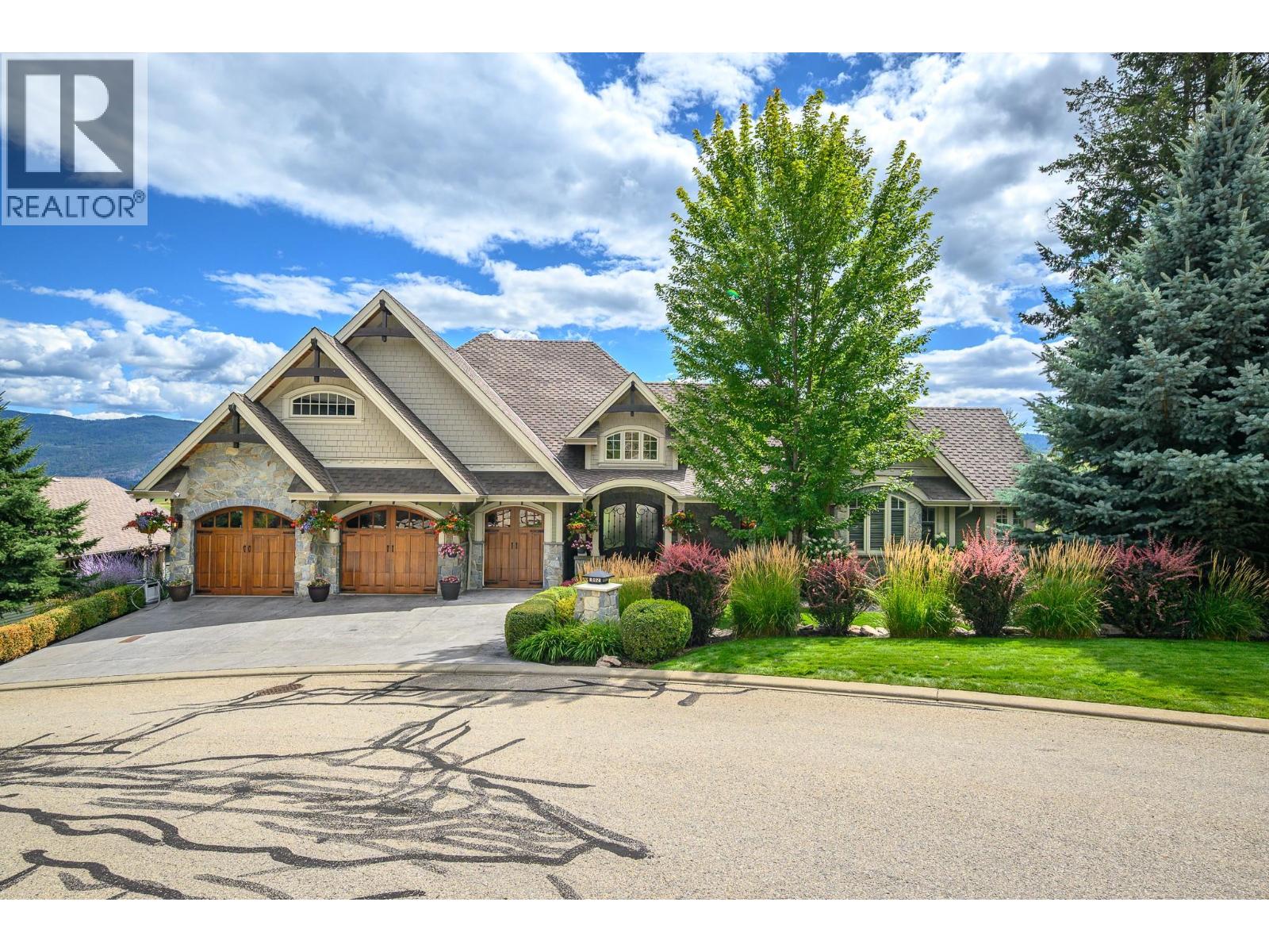 602 Falcon Point Way, Vernon