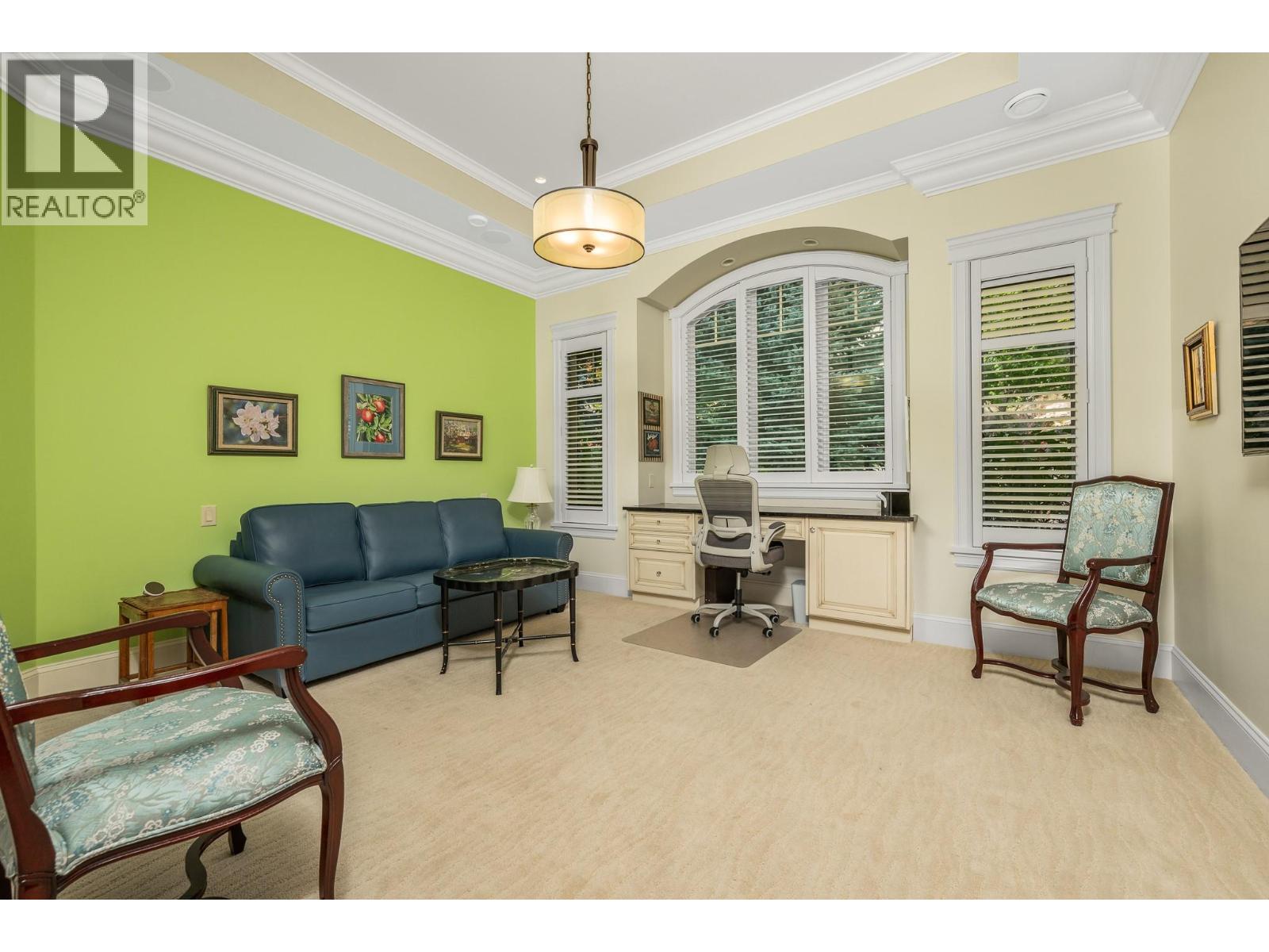 602 Falcon Point Way, Vernon