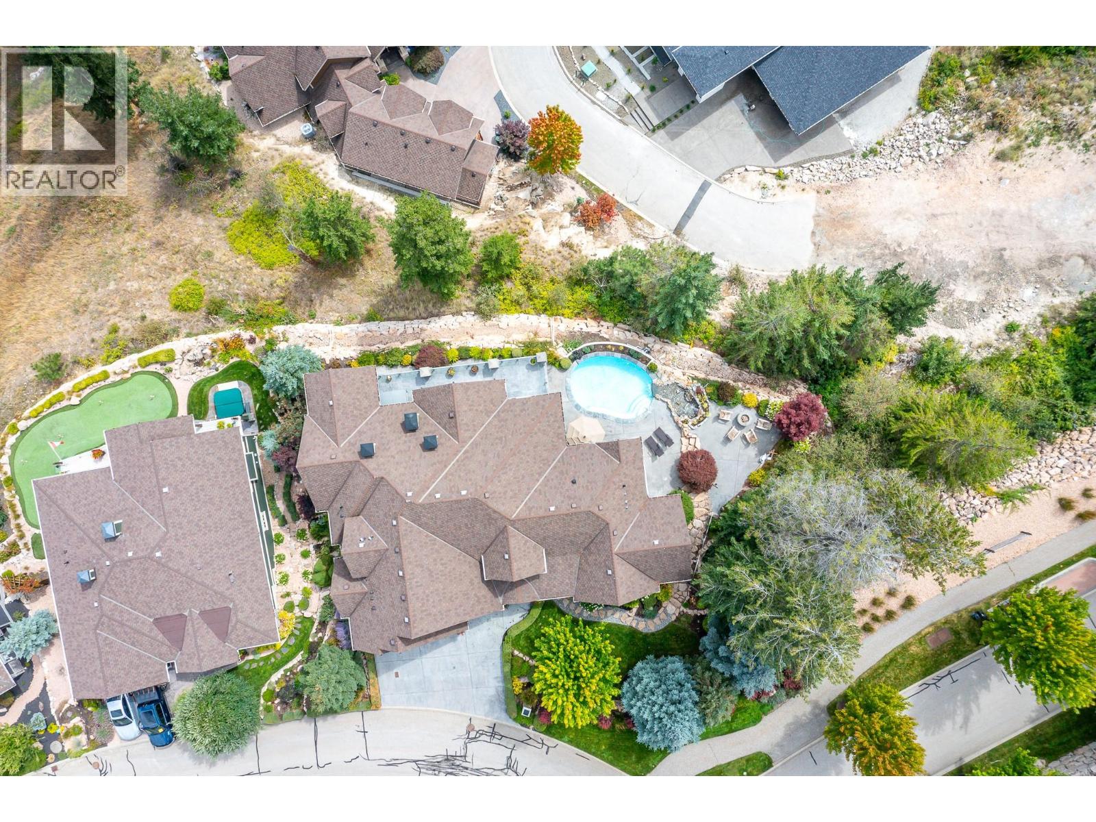 602 Falcon Point Way, Vernon