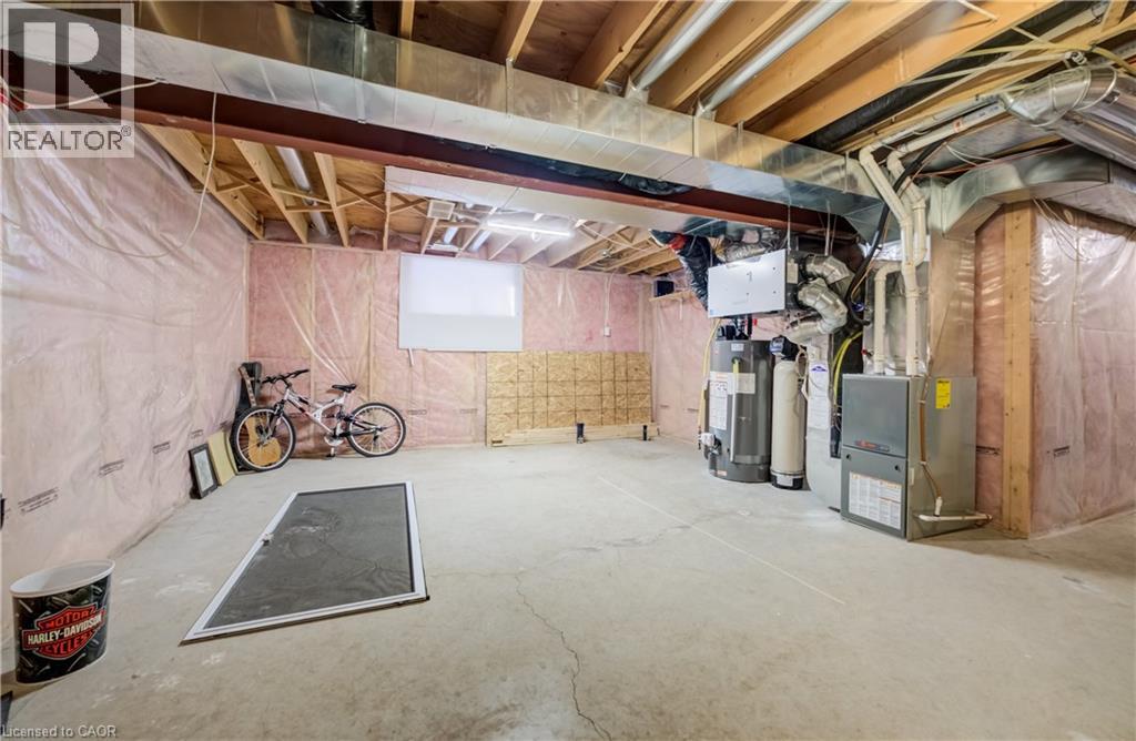 18 KNAPP Road, Elmira, Ontario