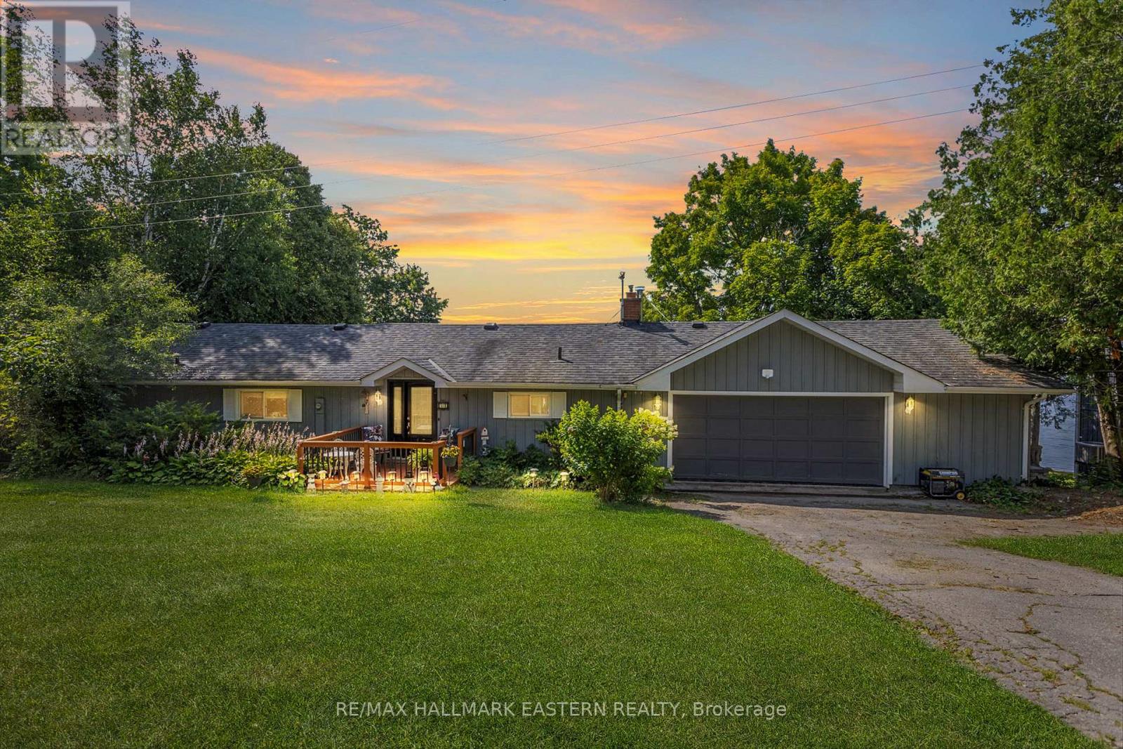 51 DARLING DRIVE - 3