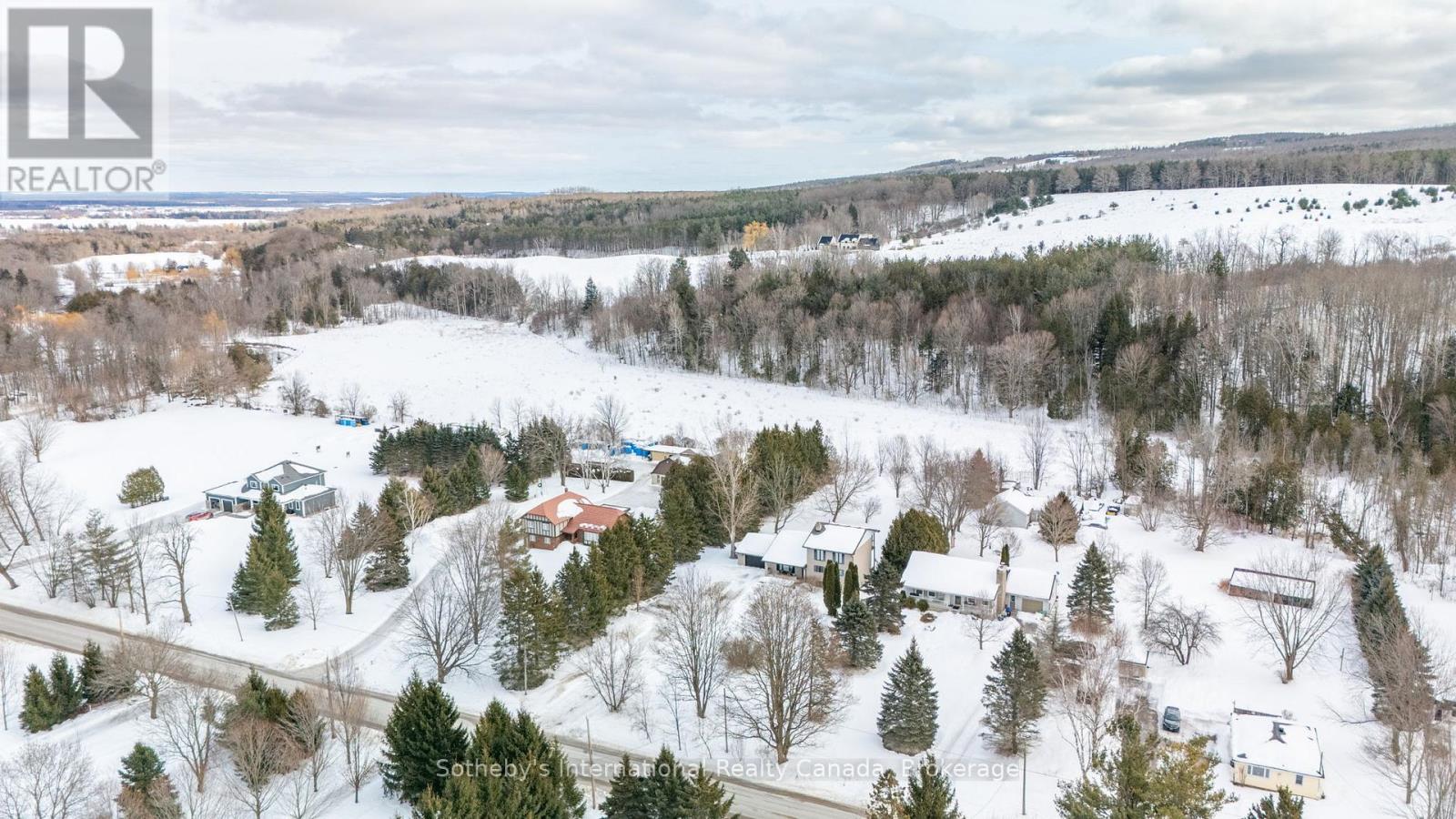 79 CAROLINE STREET W, Clearview (Creemore), Ontario