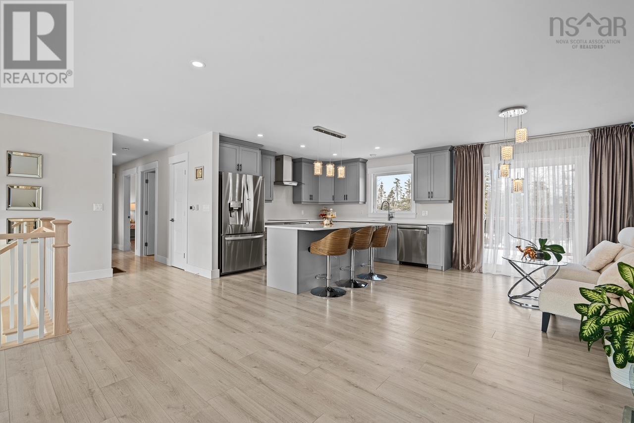 Property 11 of 42 of 212 Lynwood Drive