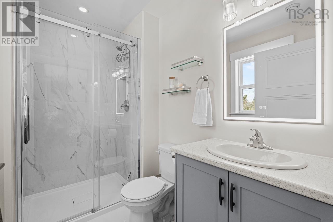 Property 30 of 42 of 212 Lynwood Drive