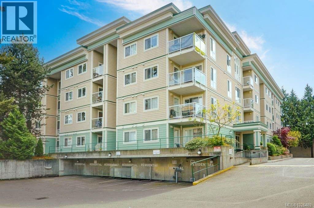 #304 689 BAY ST - 22