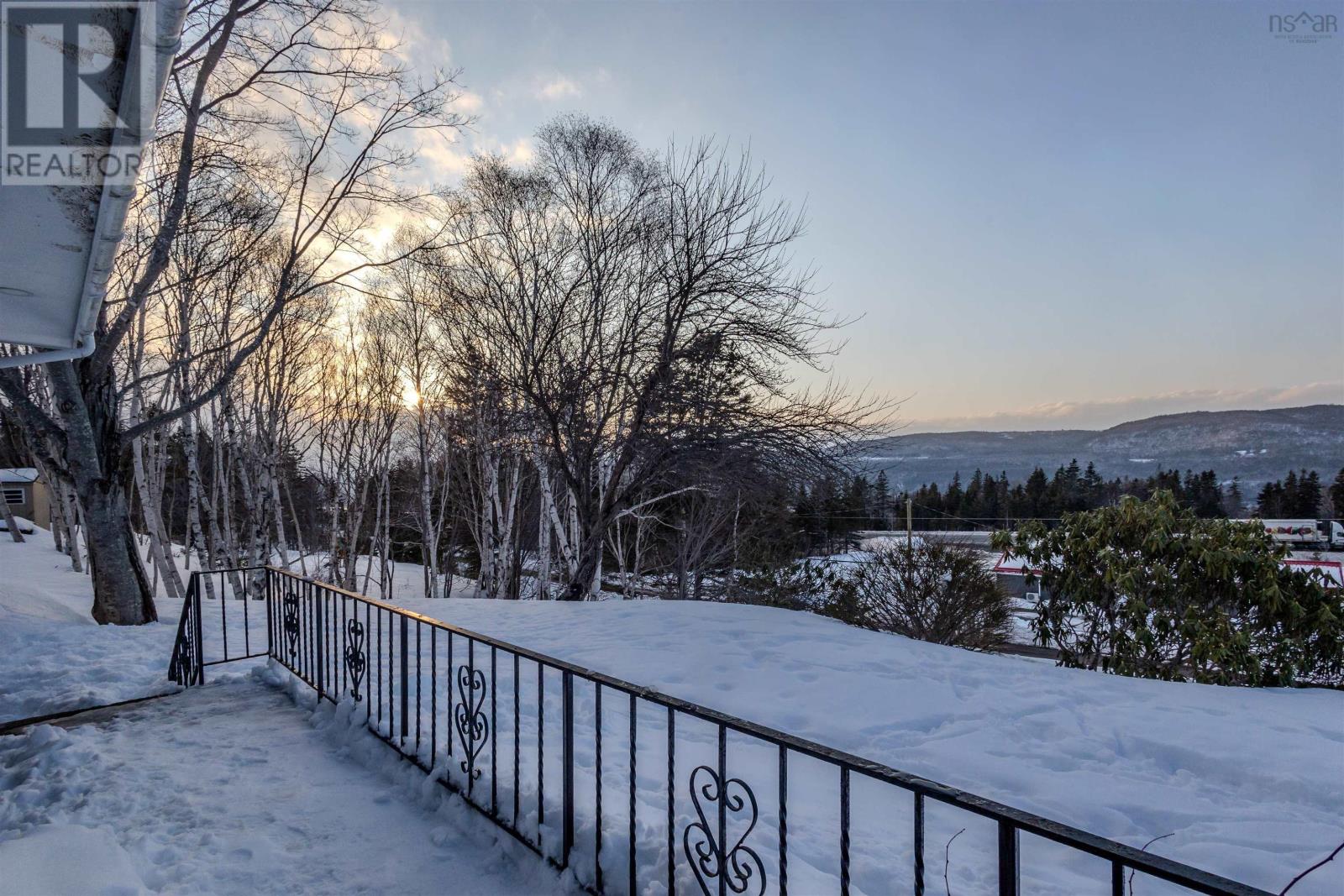 Property 4 of 43 of 58 MacBelger Crescent