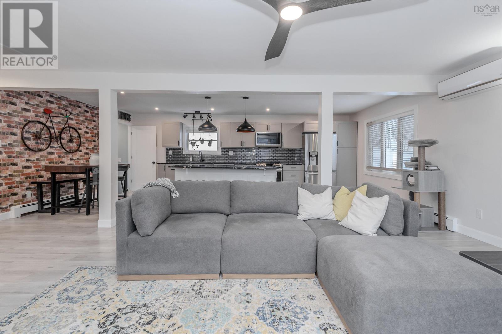 Property 5 of 43 of 58 MacBelger Crescent