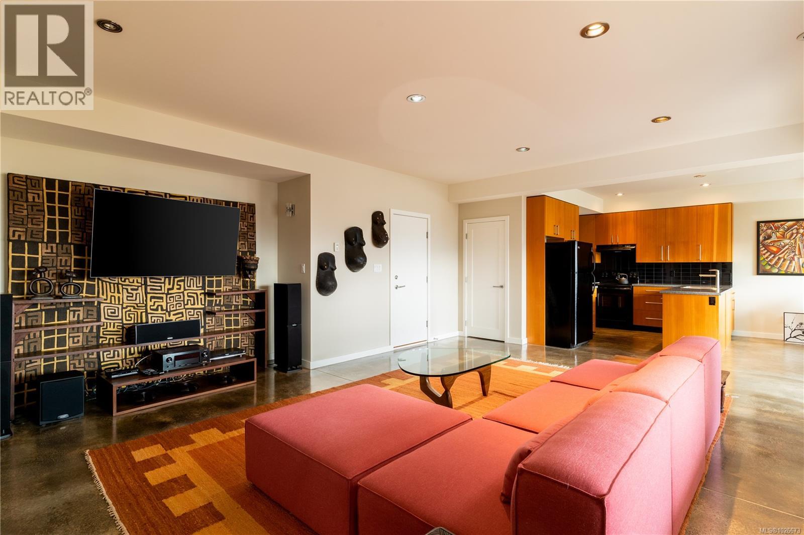 6088 Genoa Bay Rd - 20