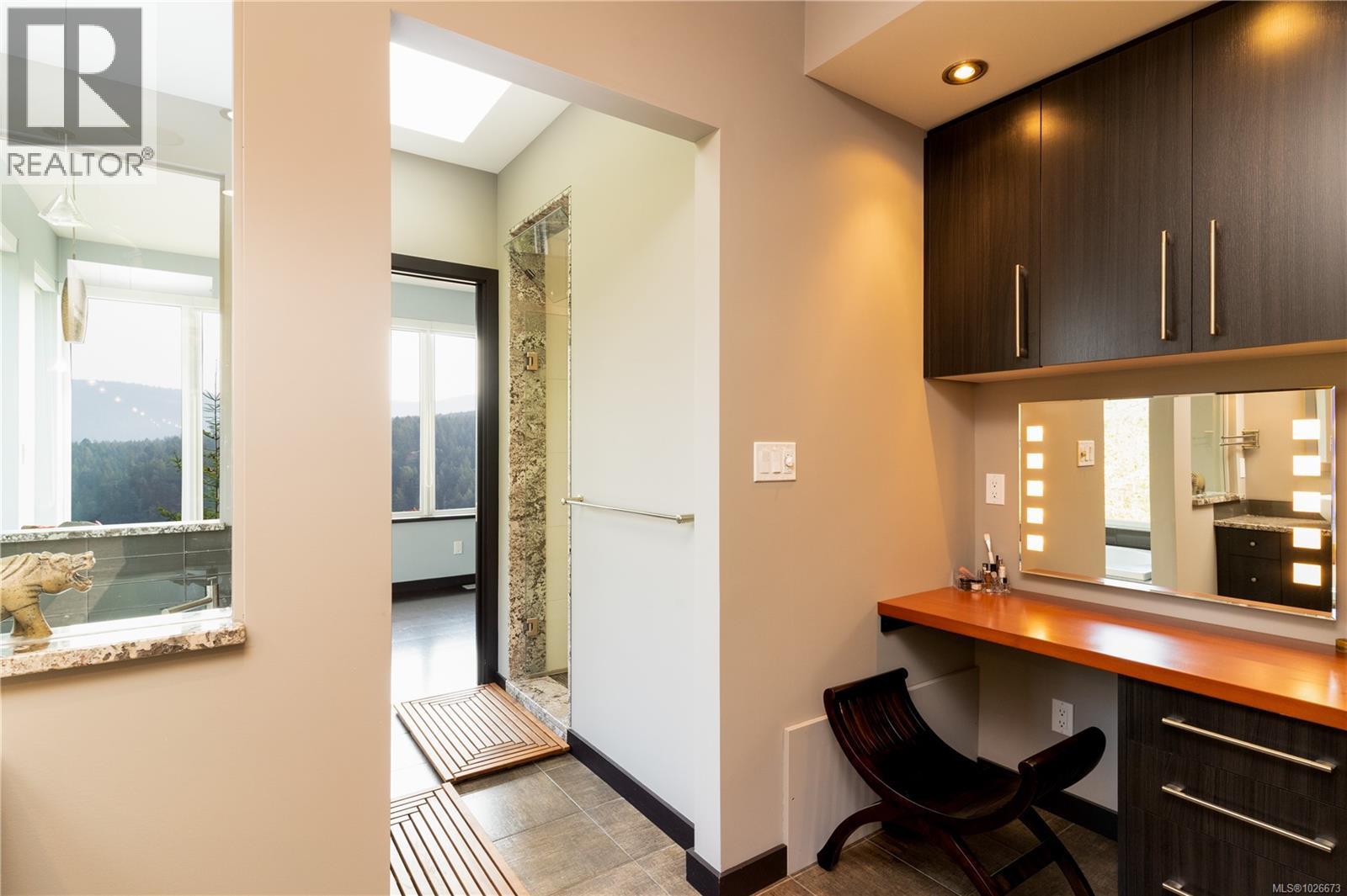 6088 Genoa Bay Rd - 23