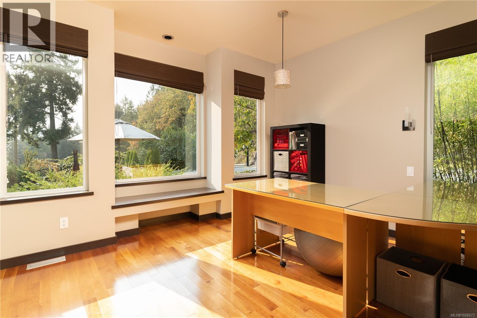 6088 Genoa Bay Rd - 31
