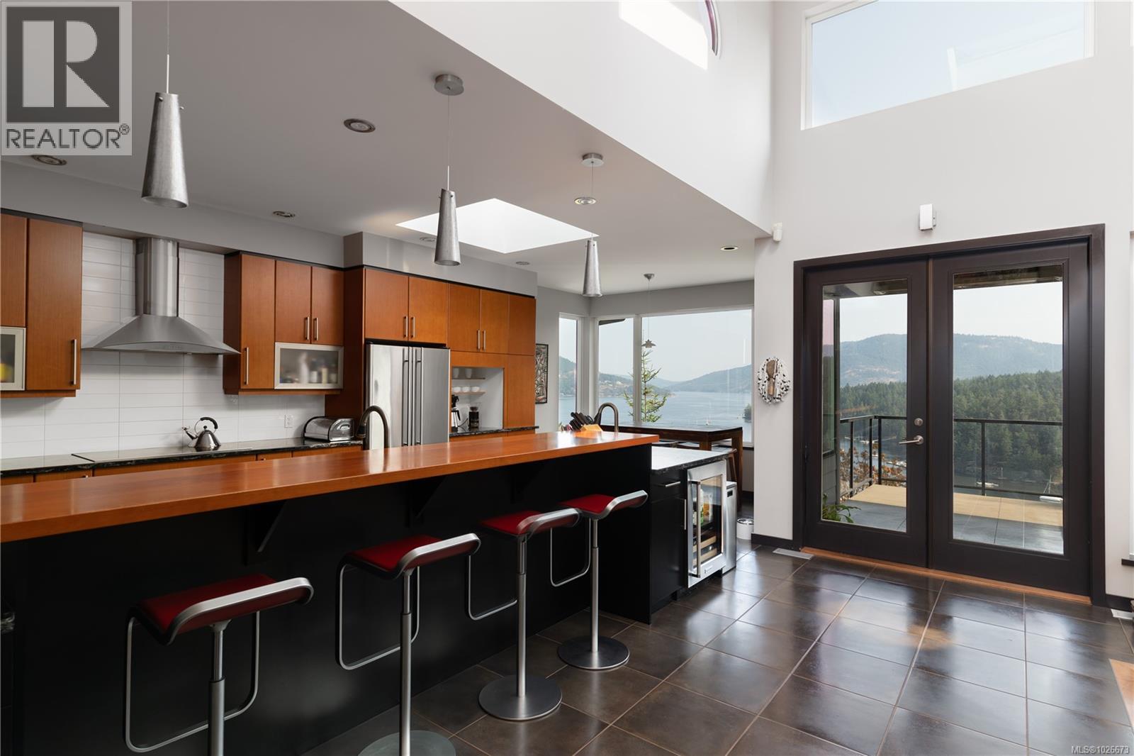 6088 Genoa Bay Rd - 36