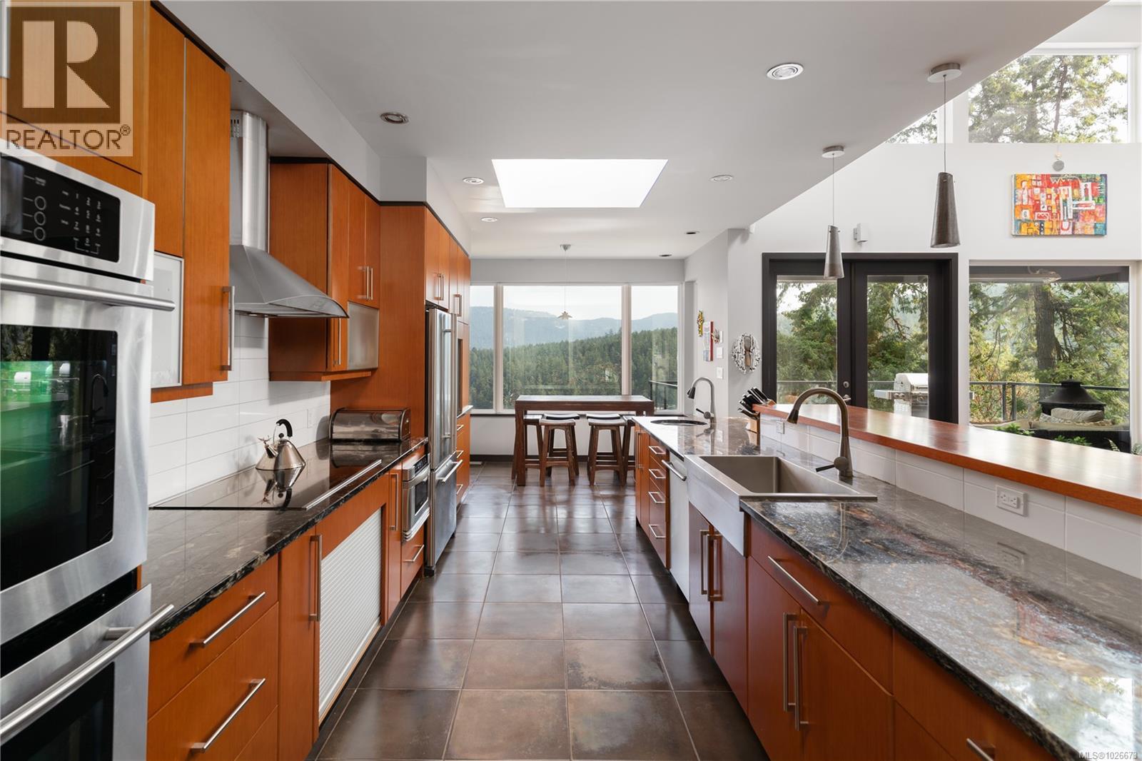 6088 Genoa Bay Rd - 40