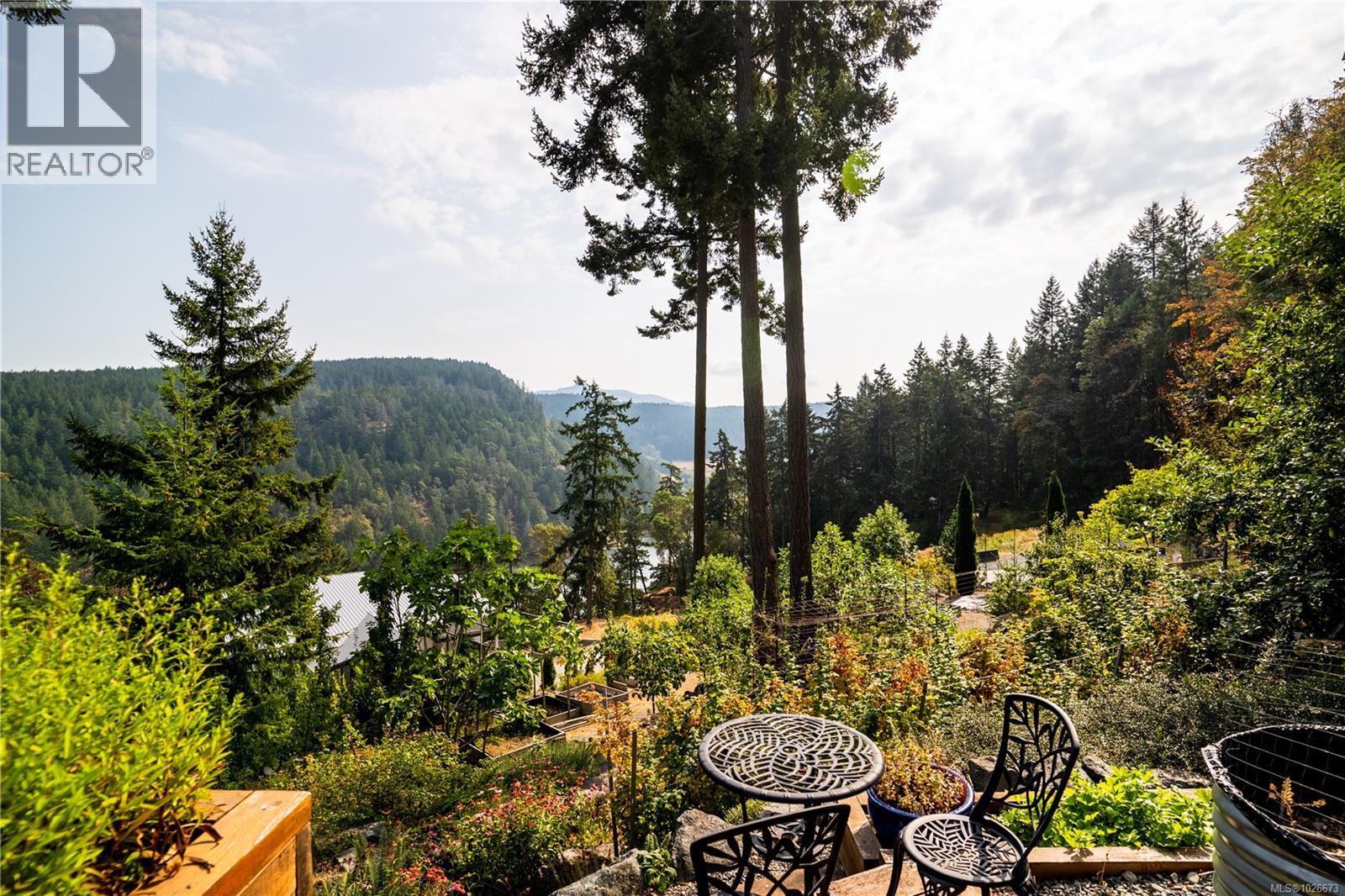 6088 Genoa Bay Rd - 51