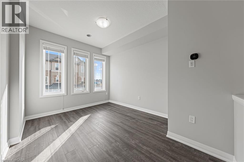 53 AQUARIUS CRESCENT - 5