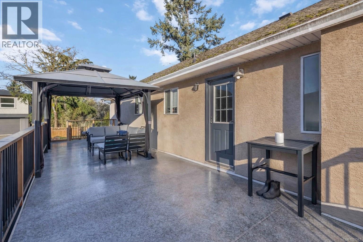  2562 Wentwich Road, Langford