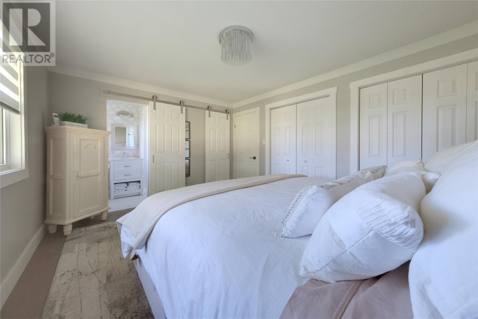 10 Budgen's Cove Road - 30