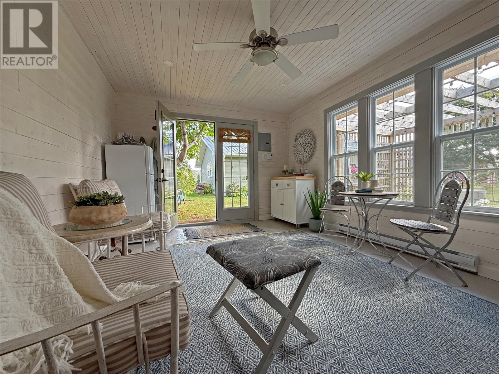 10 Budgen's Cove Road - 48