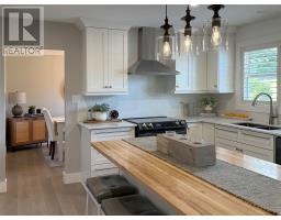 10 Budgen's Cove Road thumbnail 15