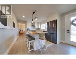 10 Budgen's Cove Road thumbnail 18
