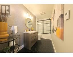 10 Budgen's Cove Road thumbnail 25