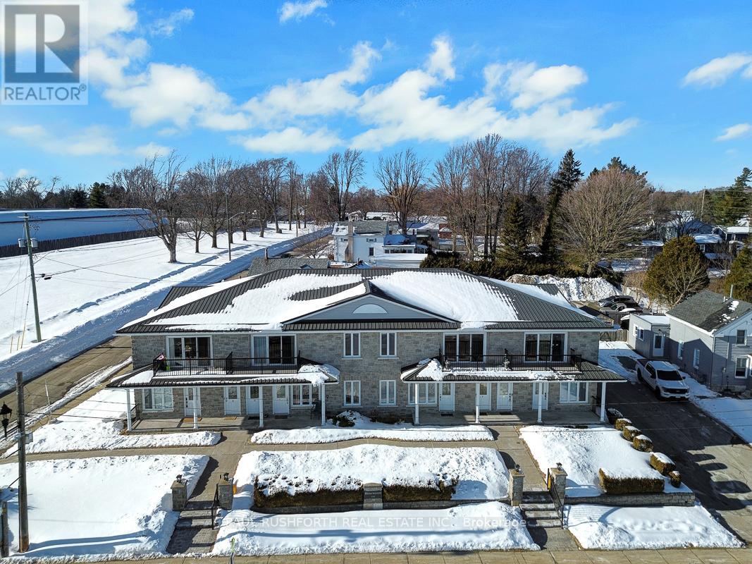 7 - 410 KING STREET E