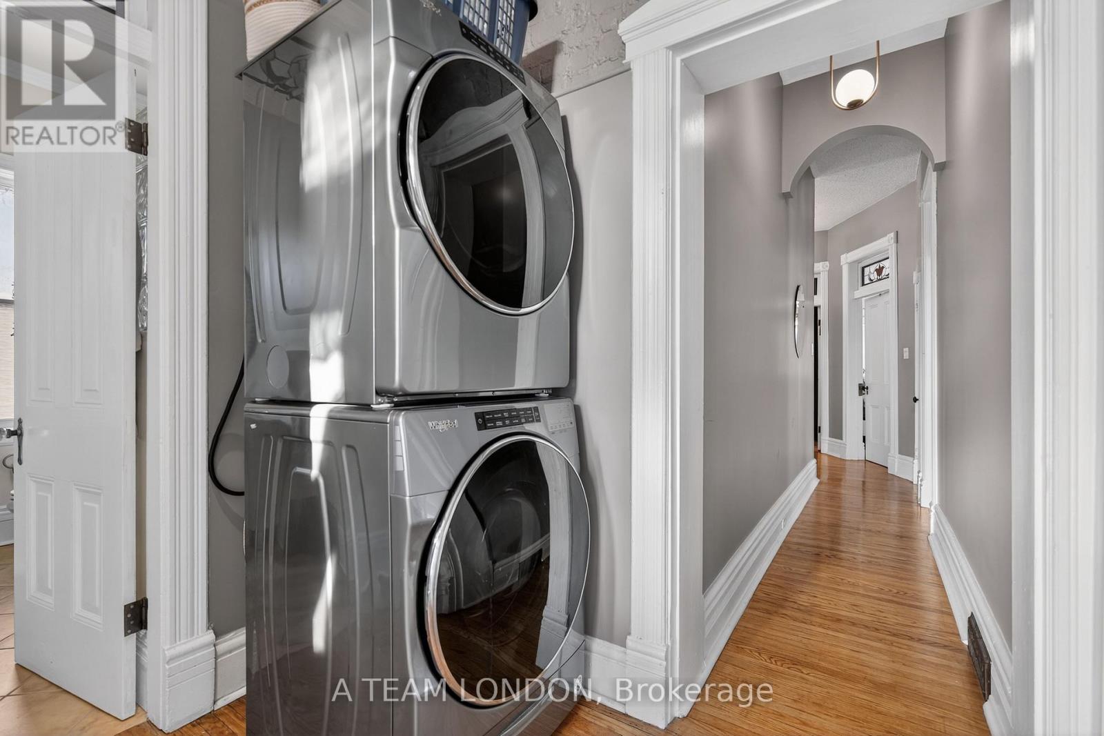 307 RIDOUT STREET S Property Photo