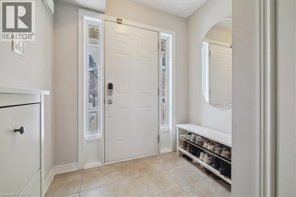 2220 QUEENSWAY Drive Unit# 15 - Photo 5 of 47, Burlington, Ontario