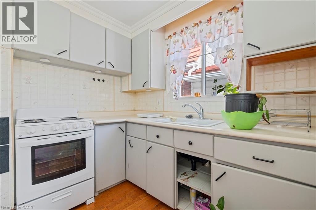 201 EAST 23RD STREET - 14