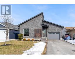 5 HERON POINTE ROAD