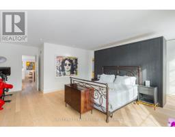 B - 34 Coulson Avenue, Toronto, ON M4V1Y5 Photo 18