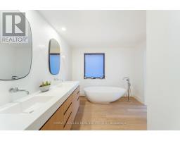 B - 34 Coulson Avenue, Toronto, ON M4V1Y5 Photo 19