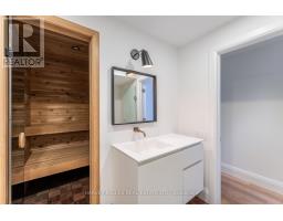 B - 34 Coulson Avenue, Toronto, ON M4V1Y5 Photo 29