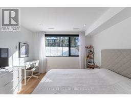 B - 34 Coulson Avenue, Toronto, ON M4V1Y5 Photo 34