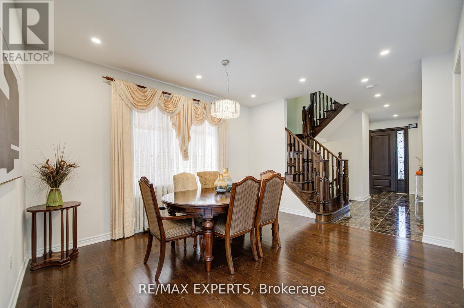 277 CHATFIELD DRIVE S - 16