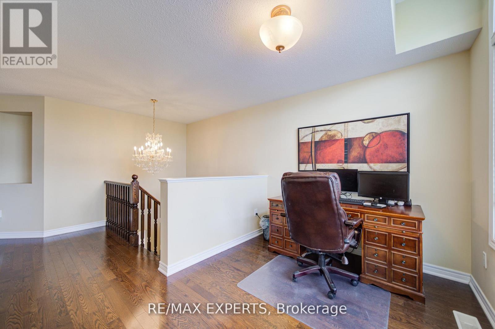 277 CHATFIELD DRIVE S - 30