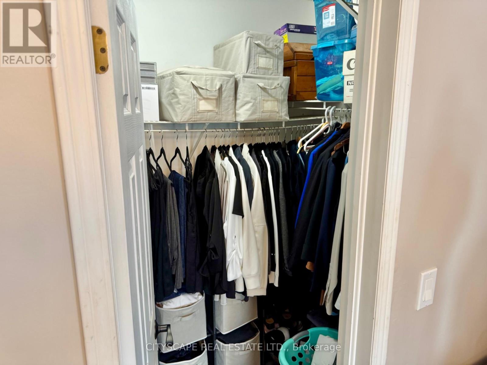 189 CHURCHLAND DRIVE - 20