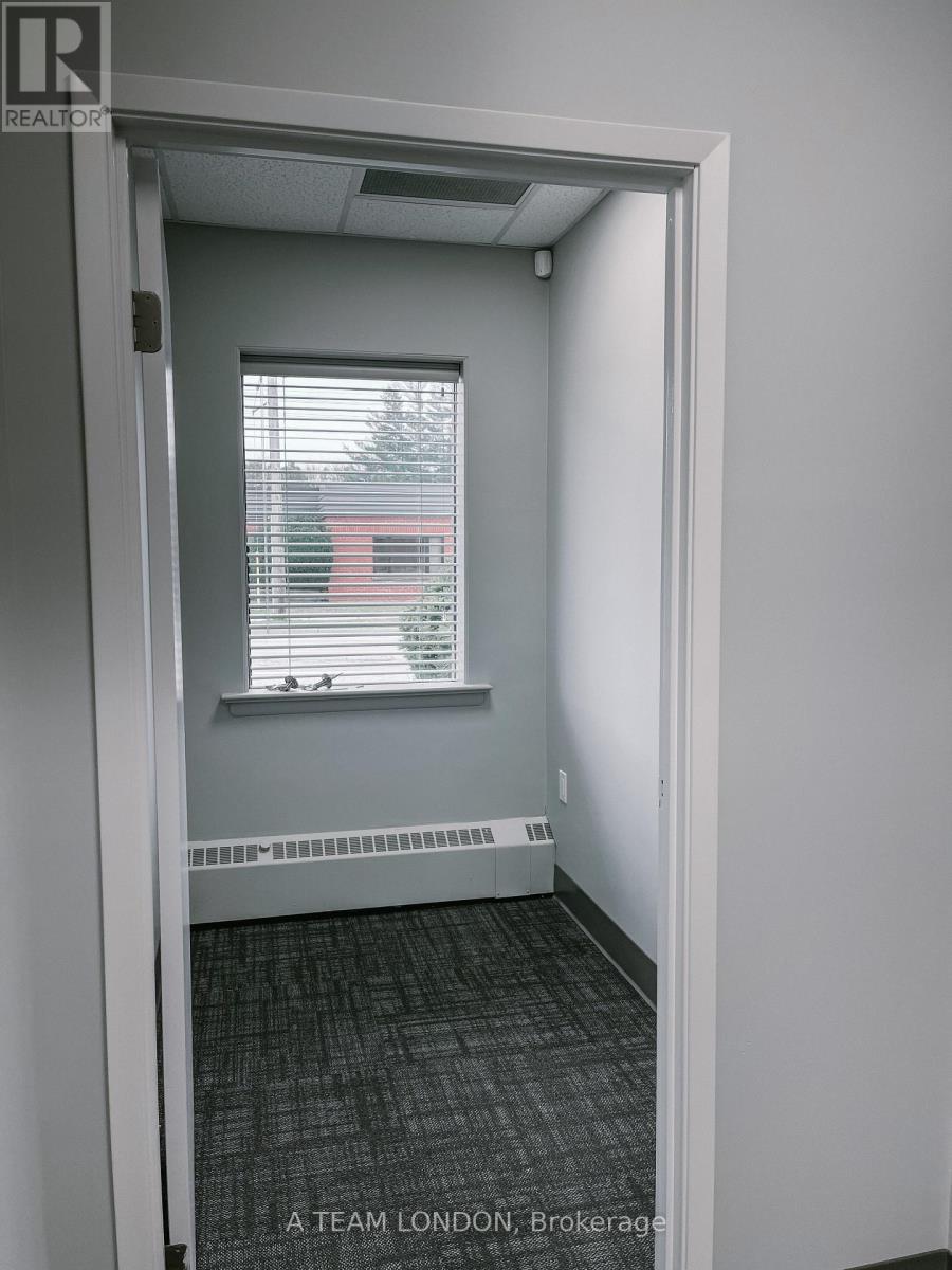 340 SASKATOON STREET Property Photo
