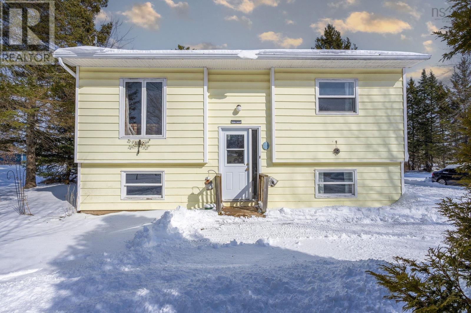 Property photo of 1394 Park Road