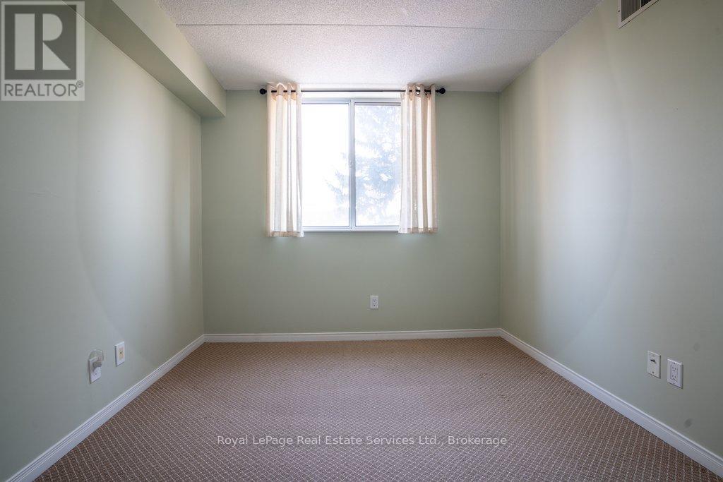 214 – 3499 UPPER MIDDLE ROAD,Burlington (Headon),,