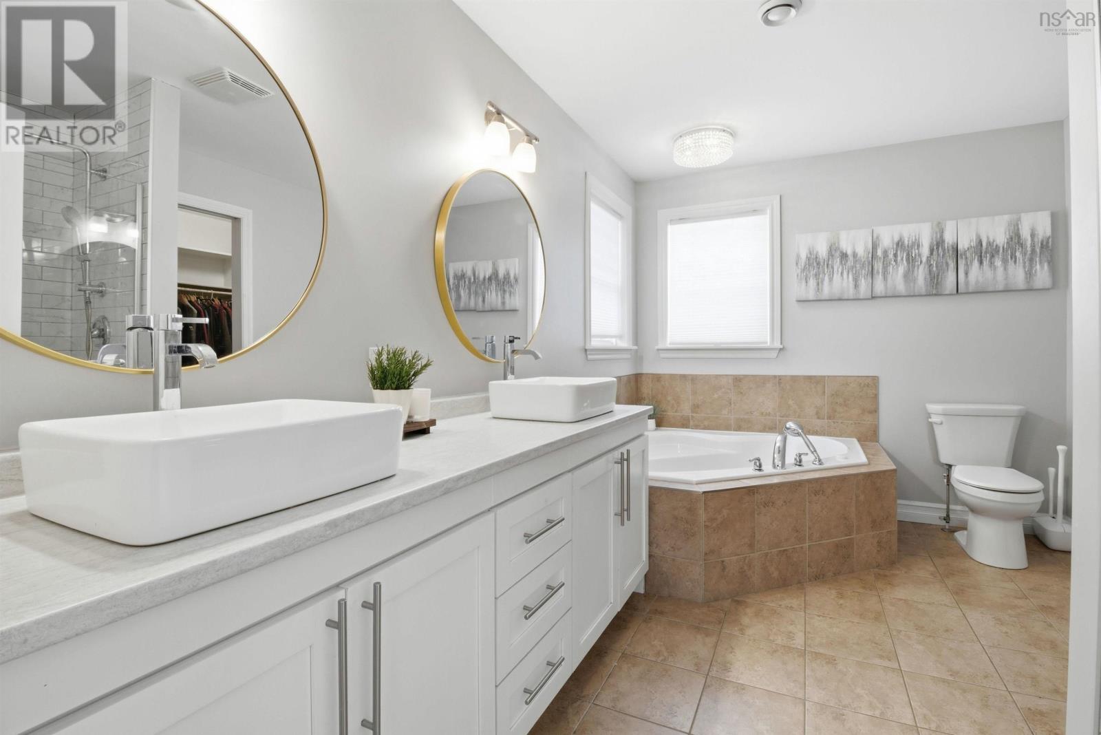 Property 16 of 49 of 51 Vickilynn Lane