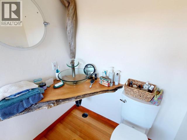 6030 LOIS STREET, Powell River