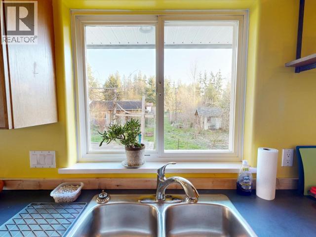 6030 LOIS STREET, Powell River