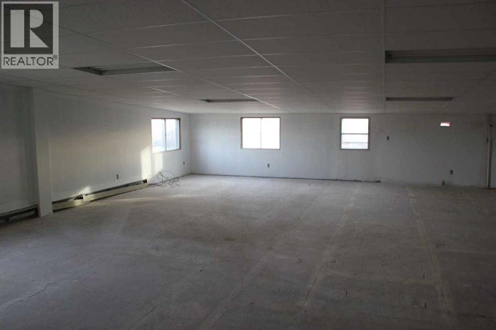 
          273167 Range Road 25
            <br/>
            <span>Rural Rocky View County</span>
            , 
            <span>AB</span>
             <span>T4B4P6</span>
         - Photo 39