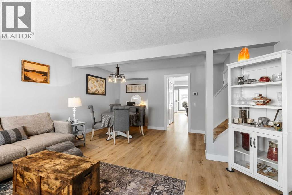 202 Windsor Drive, Fort McMurray