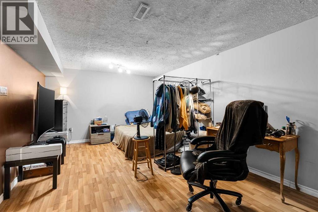 202 Windsor Drive, Fort McMurray