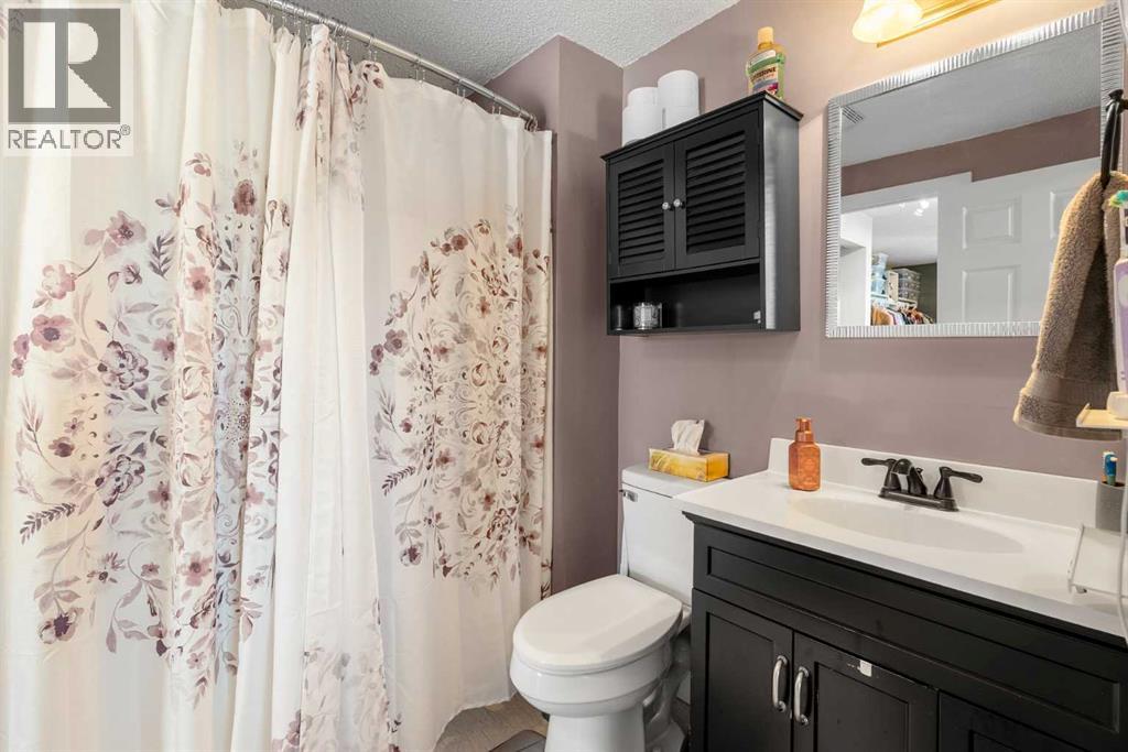 202 Windsor Drive, Fort McMurray