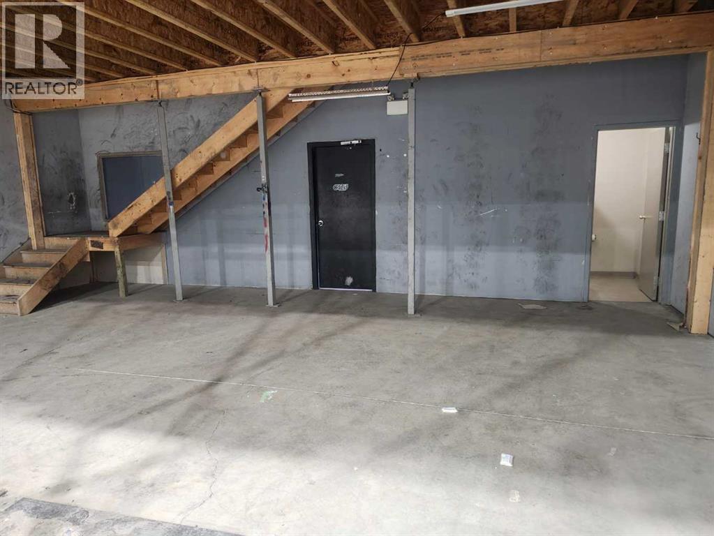 
          5610 46 Street Southeast
            <br/>
            <span>Calgary</span>
            , 
            <span>AB</span>
             <span>T2C4P9</span>
         - Photo 11