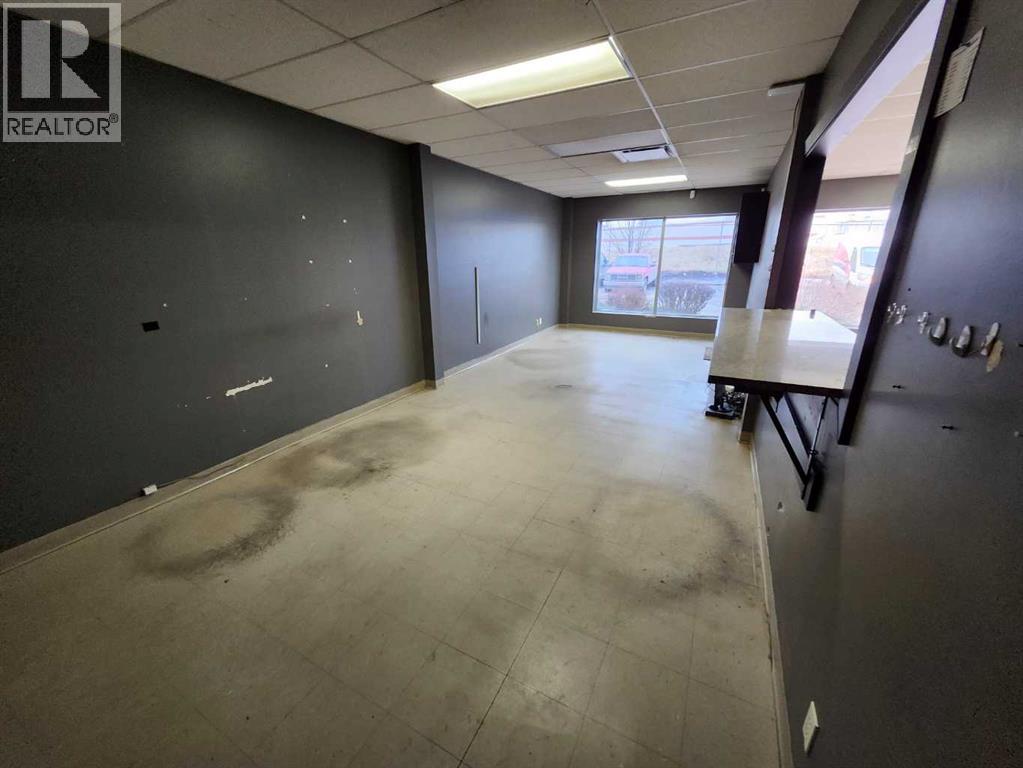 
          5610 46 Street Southeast
            <br/>
            <span>Calgary</span>
            , 
            <span>AB</span>
             <span>T2C4P9</span>
         - Photo 5