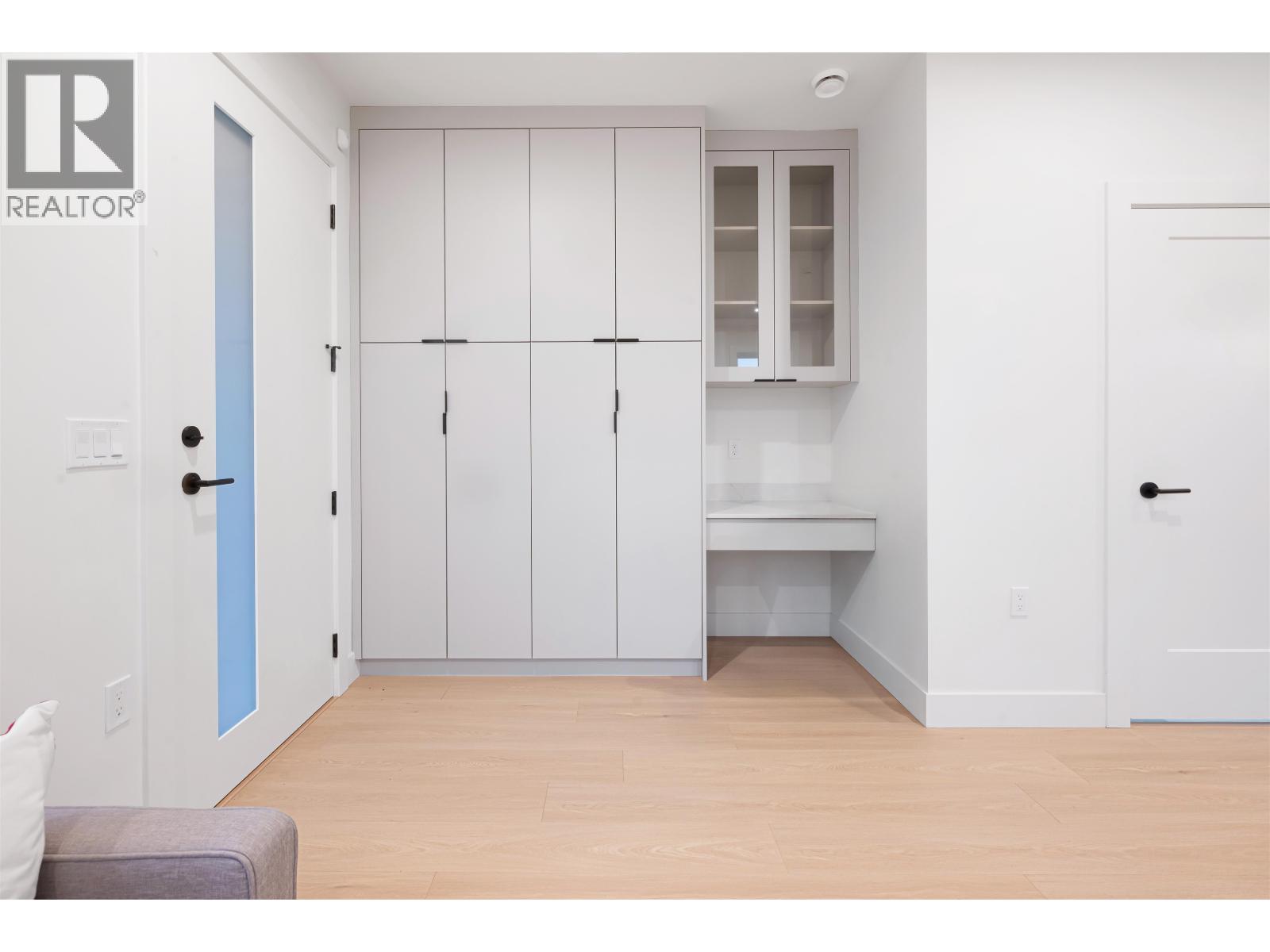 3 5554 CULLODEN STREET, Vancouver